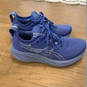 Asics Gel Nimbus 26 Running Shoe: Sapphire/Light Blue